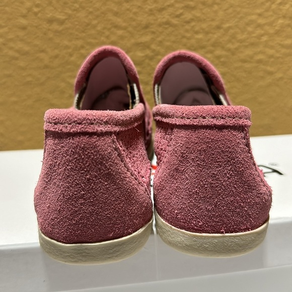 Minnetonka Women's Pacific Rose Suede Leather Slip On Shoes Moccasin . Size 6 - Picture 4 of 9